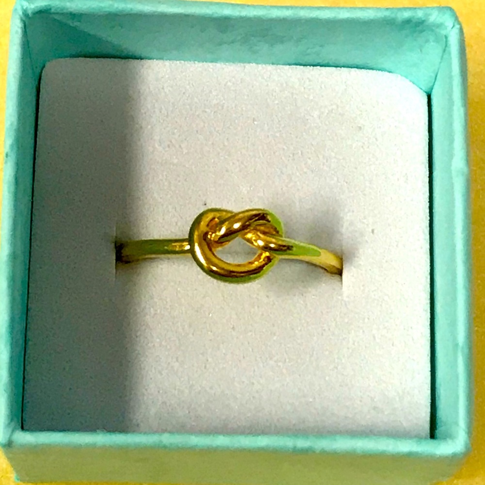 Sweet Love Knot Ring